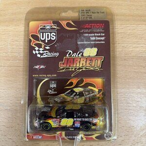 NASCAR `01 ACTION RACING: DALE JARRETT #88 UPS TOTAL CONCEPT CAR 1:64